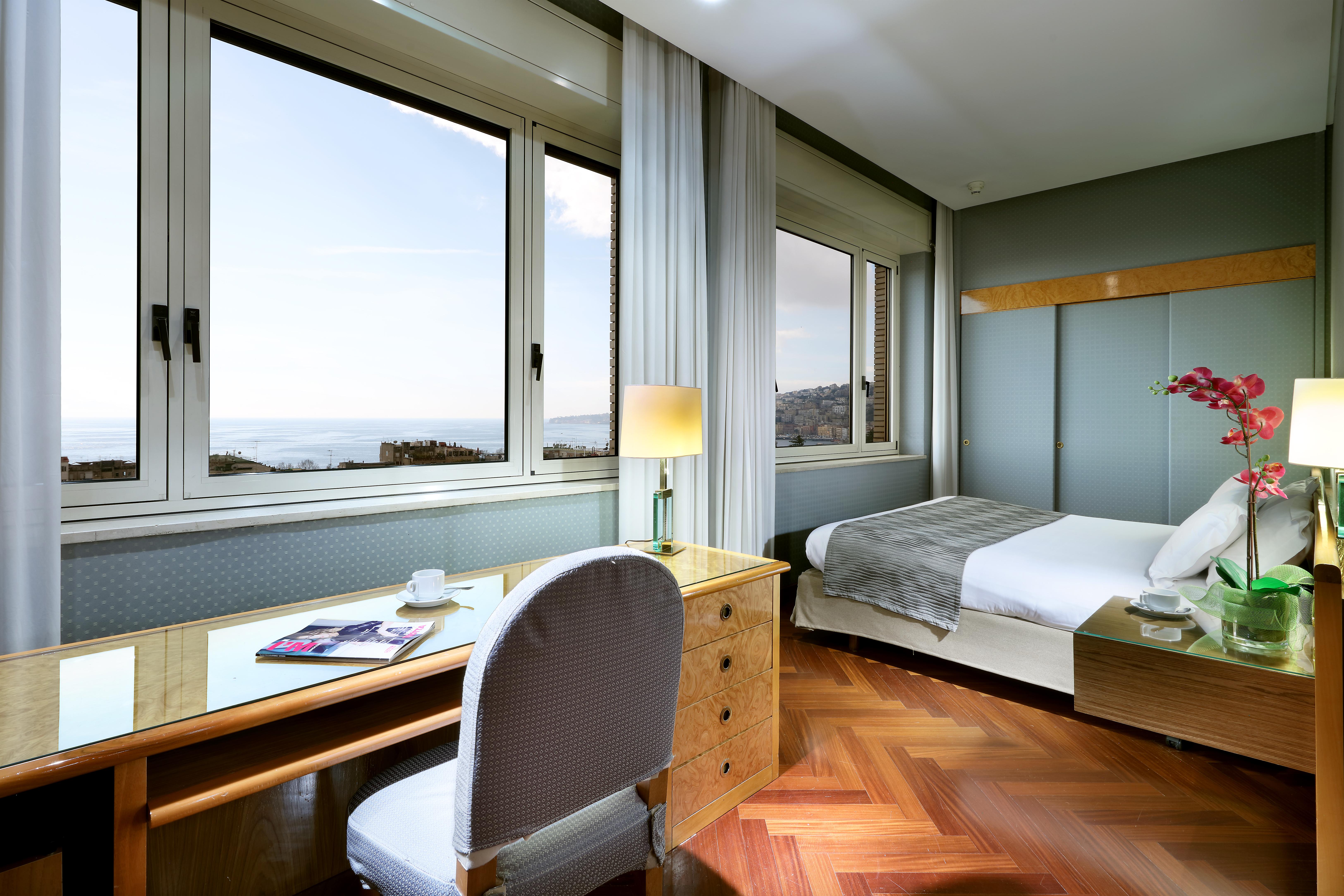 Hotel Exe Majestic Neapol Exteriér fotografie